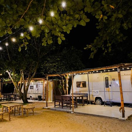 נה ג'ומטיין Beach House Camp מראה חיצוני תמונה